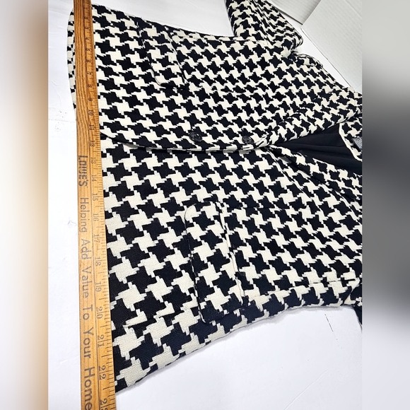 George Black and White Houndstooth Blazer - Picture 3 of 13